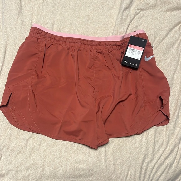 Nike Tempo Luxe Women's 3" Running Shorts Canyon Rust Size L CZ9584-691 - Picture 7 of 8